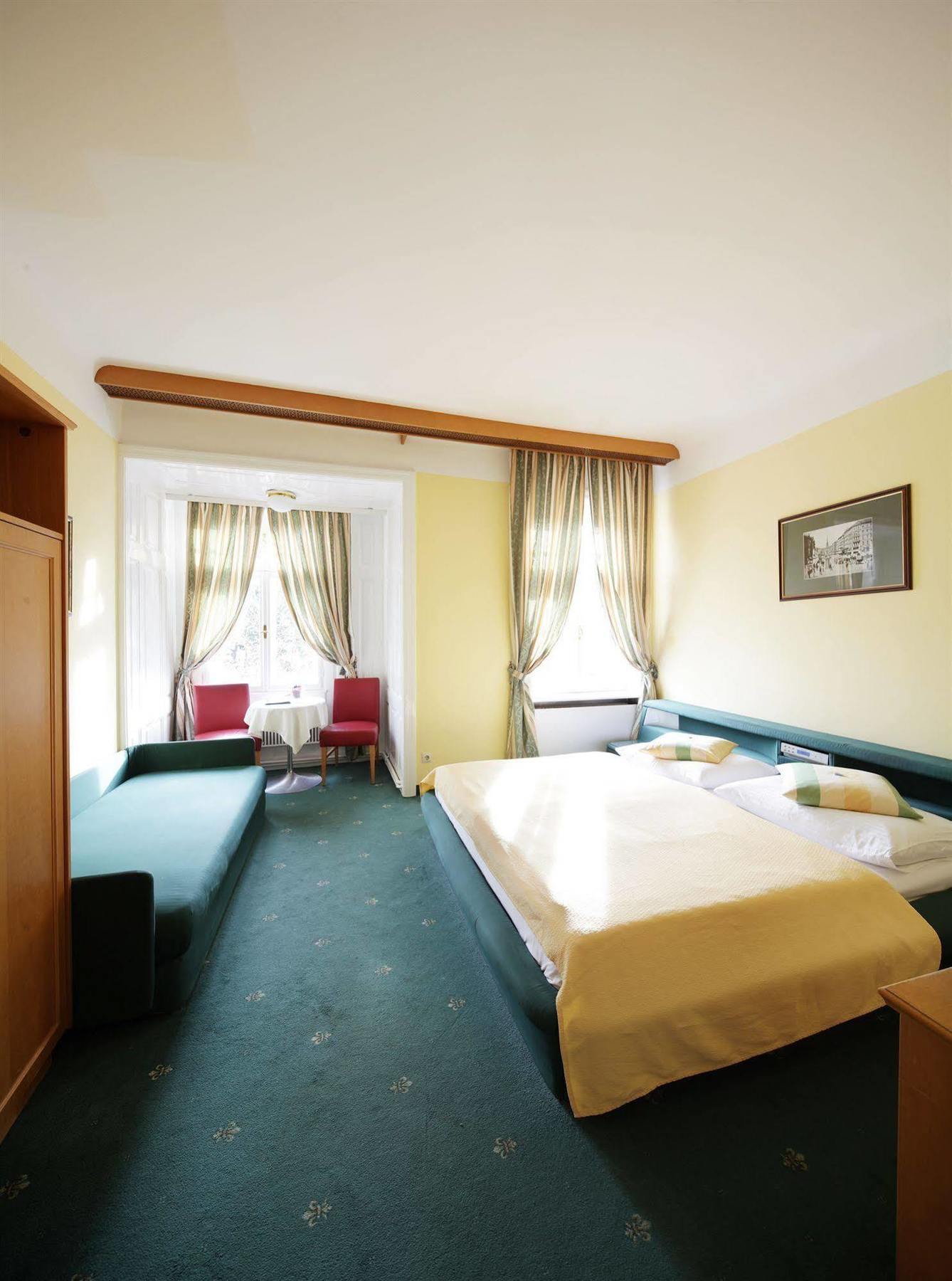 Bergwirt Schönbrunn Hotel Wien